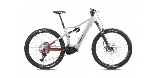 BH iLYNX+ NX ENDURO CARBON 9.8 (Bosch 100Nm, 800Wh)